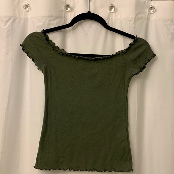 “Hollister” cute little top - Picture 1 of 3